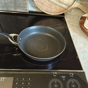 CIRCULON 10 in. SKILLET